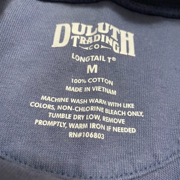 Duluth Trading ‘Longtail’ Longsleeve - Picture 3 of 3